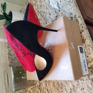 Christian Louboutin So Kate
